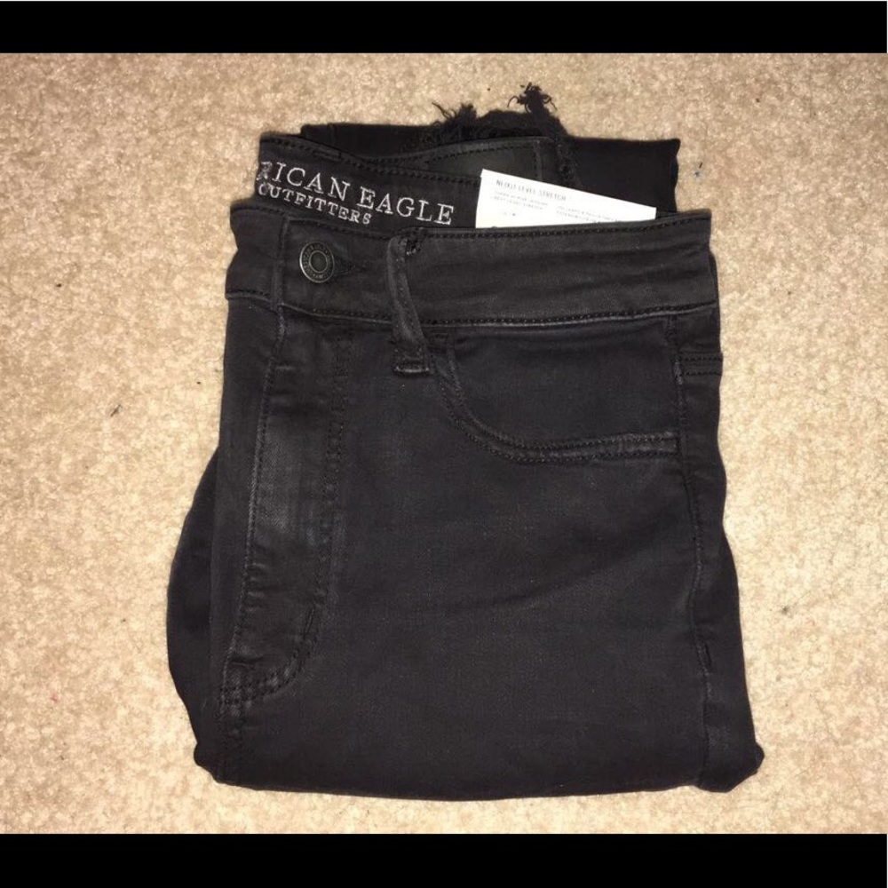 American Eagle Black Ripped Jeggings
